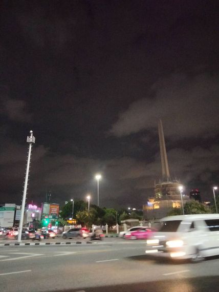 แชท หาเพื่อนคุย, โสด 