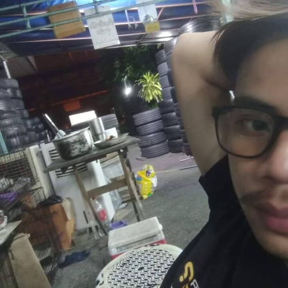 แชท หาเพื่อนคุย, โสด 