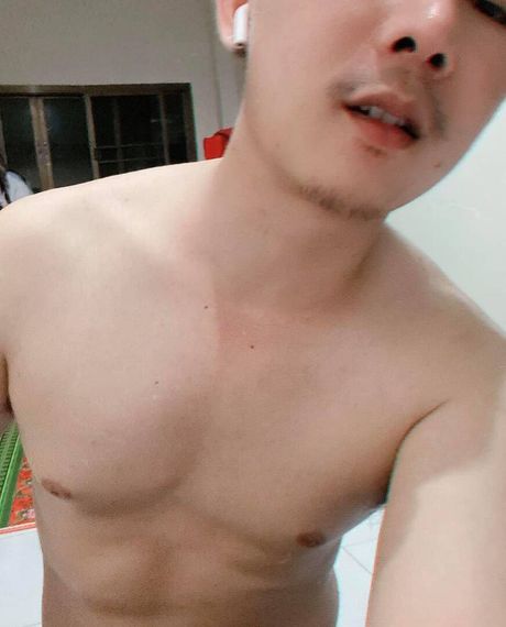 แชท หาเพื่อนคุย, โสด 