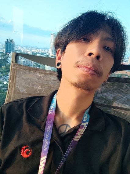 chat find love, chat  from Bangkok