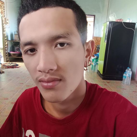 แชท หากิ๊ก 