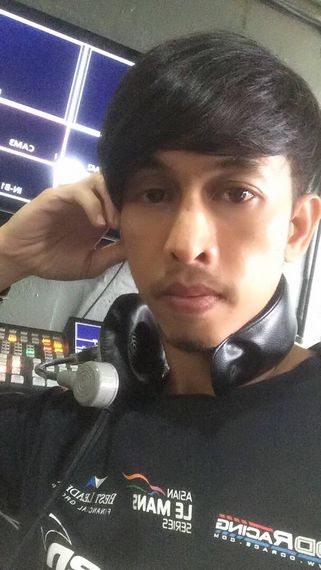chat find love, chat  from Bangkok