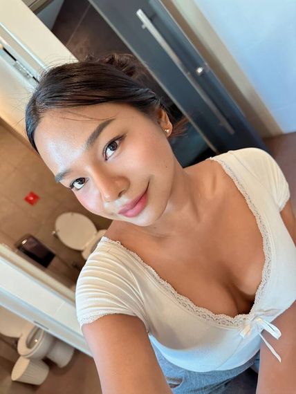 แชท แชทเปิดกล้อง  ที่อยู่ กรุงเทพมหานคร