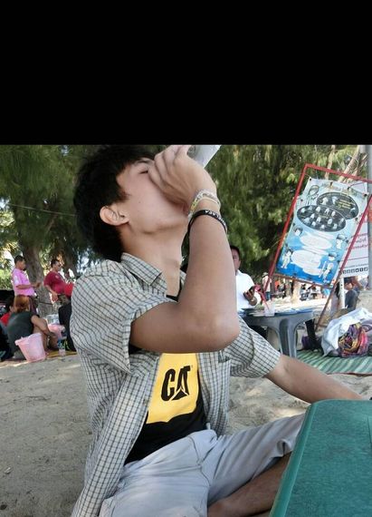 แชท หากิ๊ก  ที่อยู่ กรุงเทพมหานคร