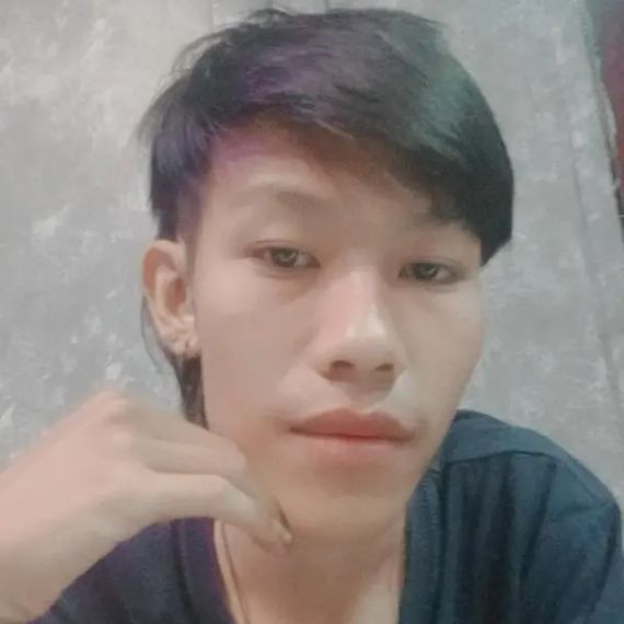 แชท โสด  ที่อยู่ กรุงเทพมหานคร