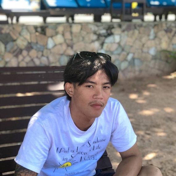 แชท หากิ๊ก, โสด ที่อยู่ กรุงเทพมหานคร