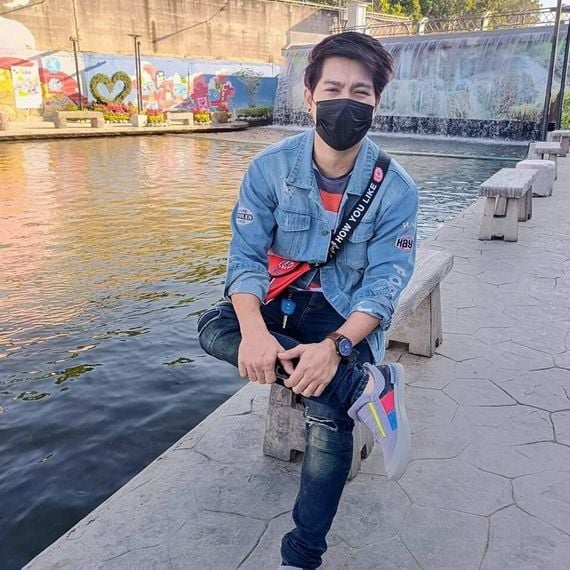 แชท หาเพื่อนคุย, หากิ๊ก