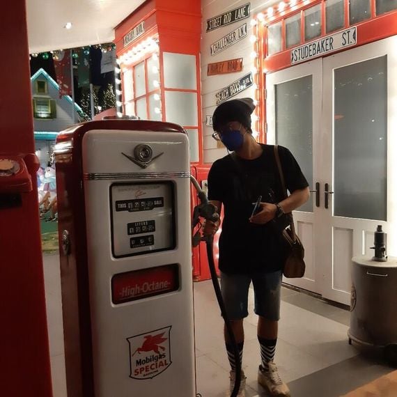 แชท หาเพื่อนคุย, หาเพื่อนเที่ยว