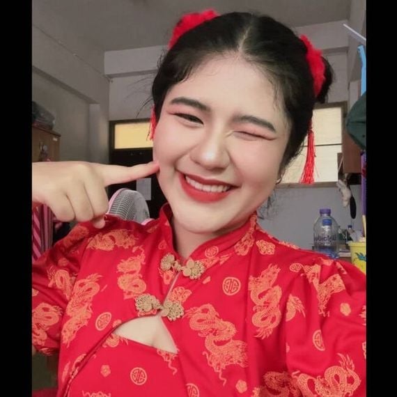 แชท หาเพื่อนคุย, โสด