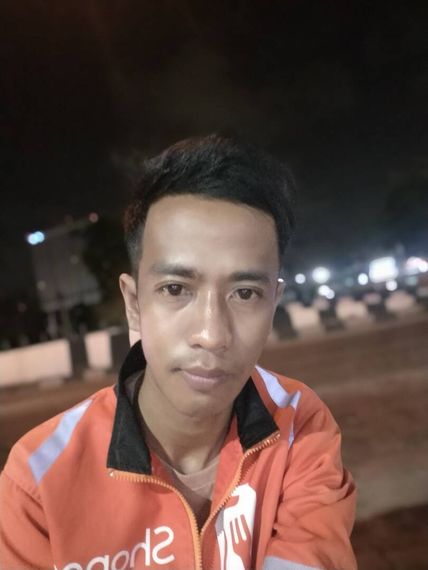 แชท หาเพื่อนคุย  ที่อยู่  นนทบุรี