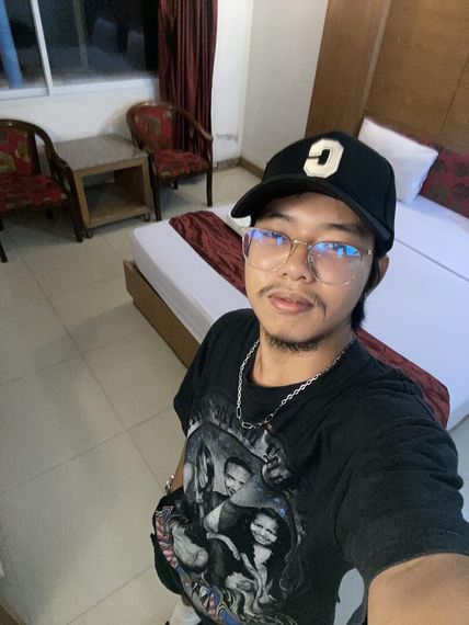 chat looking for friends 