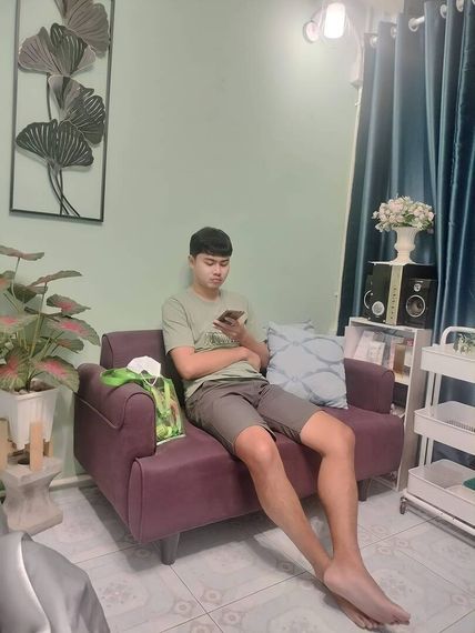 แชท หาเพื่อนคุย, หากิ๊ก  ที่อยู่  สุรินทร์