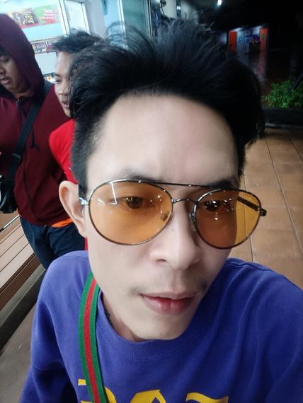 chat looking for friends 