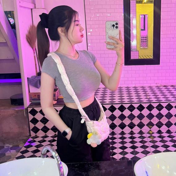 แชท หาเพื่อนคุย, โสด 