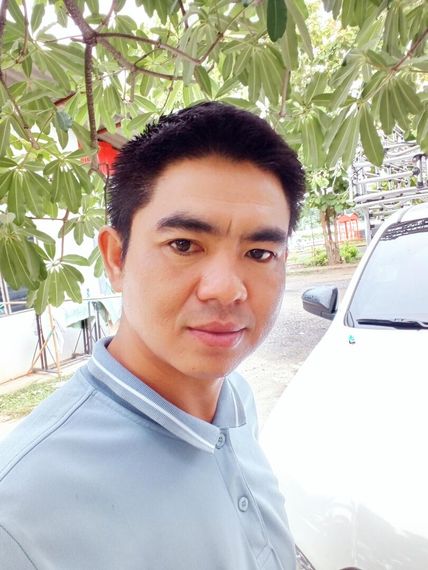 แชท หากิ๊ก, โสด 