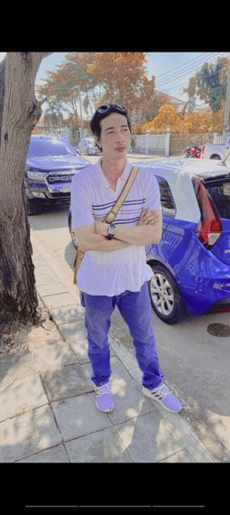 แชท หากิ๊ก, โสด 