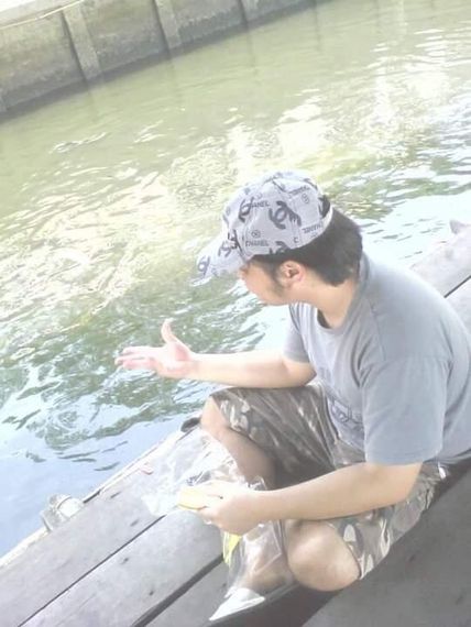แชท หากิ๊ก  ที่อยู่  นครปฐม