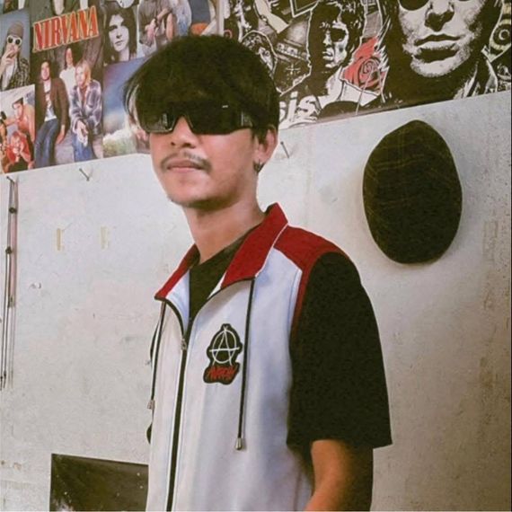 แชท หาเพื่อนคุย, หาเพื่อนเที่ยว  ที่อยู่  ชลบุรี