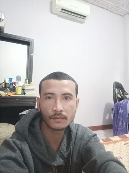 chat looking for friends 