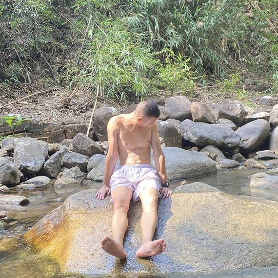 แชท หาเพื่อนคุย, โสด 