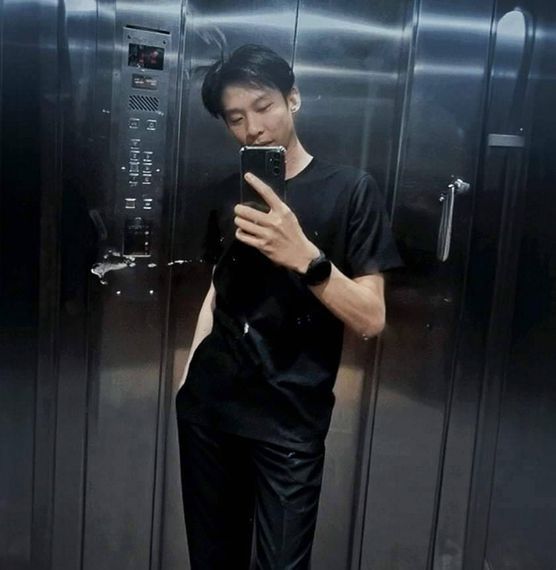 แชท หาเพื่อนคุย, โสด 