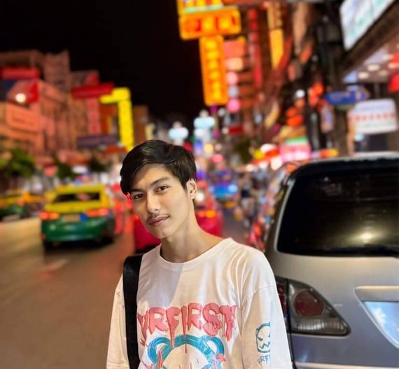 แชท หาแฟน, หาเพื่อนเที่ยว 