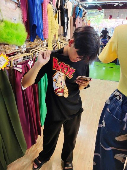 แชท หาเพื่อนคุย, หาเพื่อนเที่ยว 