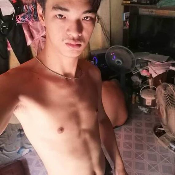 แชท หาเพื่อนเที่ยว, โสด  ที่อยู่ กรุงเทพมหานคร