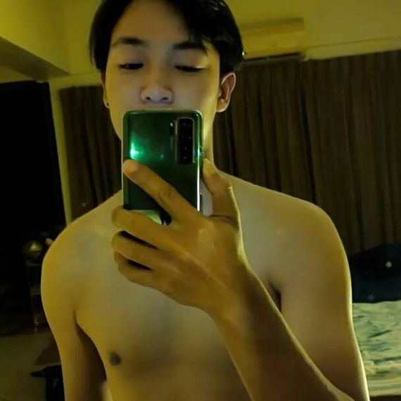 แชท หาเพื่อนคุย, หาเพื่อนเที่ยว  ที่อยู่ กรุงเทพมหานคร