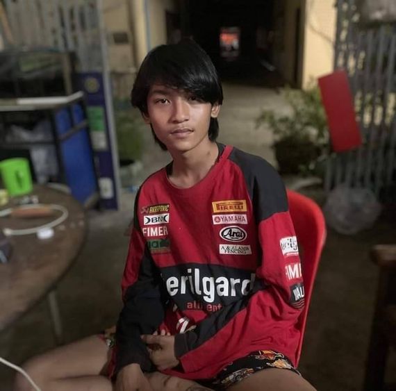 แชท หาเพื่อนคุย, โสด 