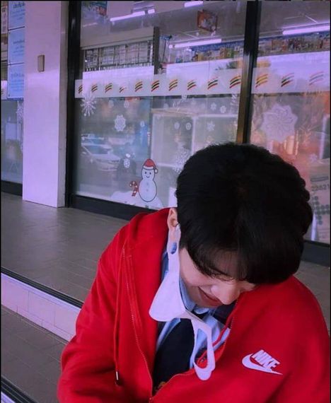แชท หาเพื่อนคุย, โสด