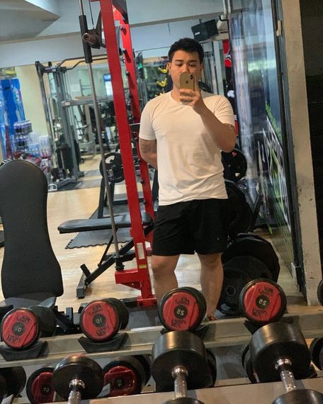 แชท โสด  ที่อยู่ กรุงเทพมหานคร