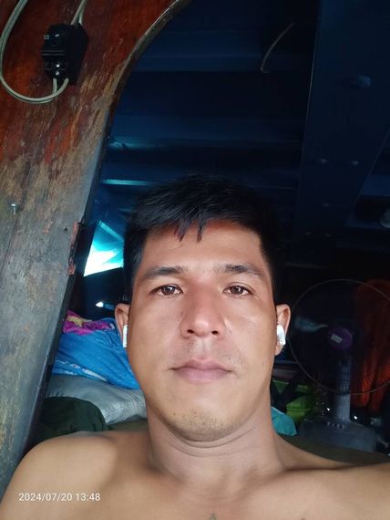 chat looking for friends 