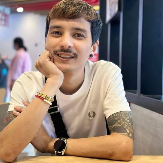 แชท หาเพื่อนคุย, หากิ๊ก 