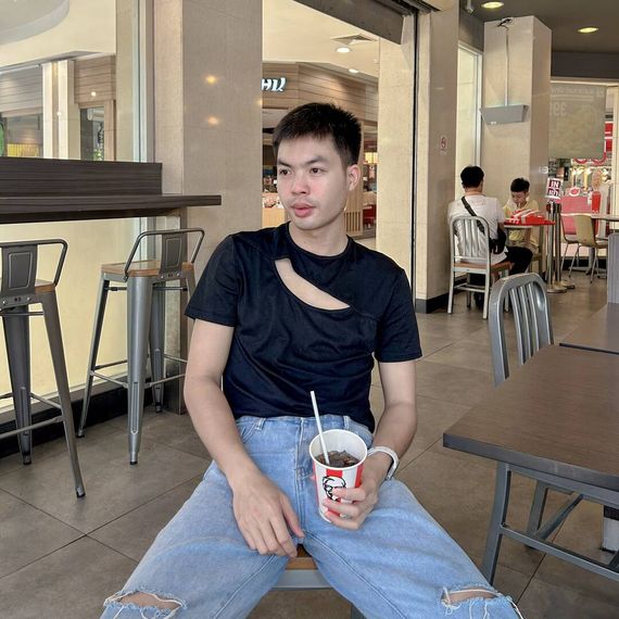 แชท หาเพื่อนคุย  ที่อยู่ กรุงเทพมหานคร
