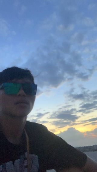แชท หาเพื่อนคุย, โสด 