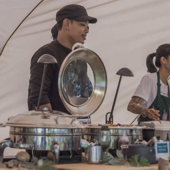 แชท หาเพื่อนคุย, หาเพื่อนเที่ยว  ที่อยู่ กรุงเทพมหานคร