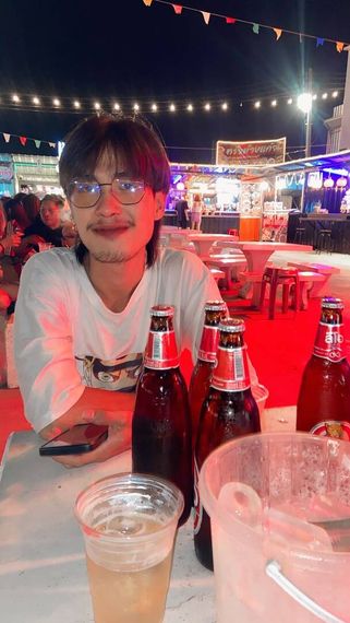 แชท หาเพื่อนคุย, หากิ๊ก 