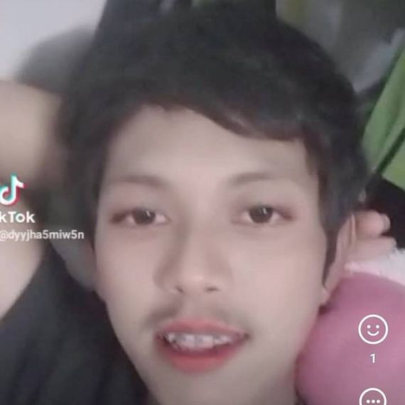 แชท แชทเปิดกล้อง 
