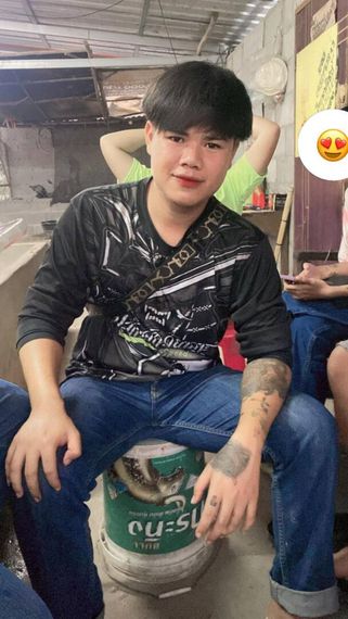 แชท หาเพื่อนคุย, หากิ๊ก 