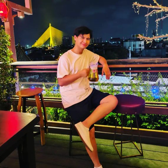 แชท หาเพื่อนคุย 