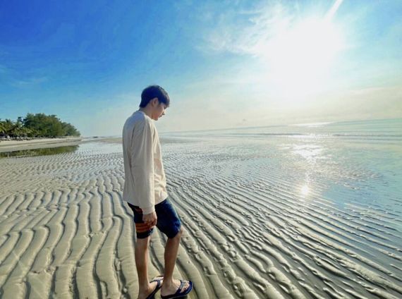 แชท หากิ๊ก  ที่อยู่  อ่างทอง