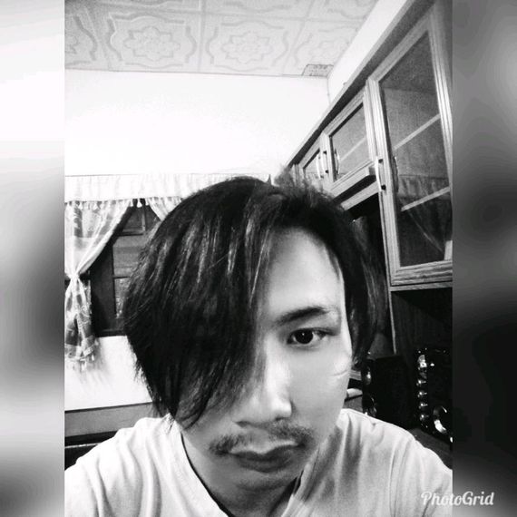 แชท หากิ๊ก, โสด  ที่อยู่ กรุงเทพมหานคร