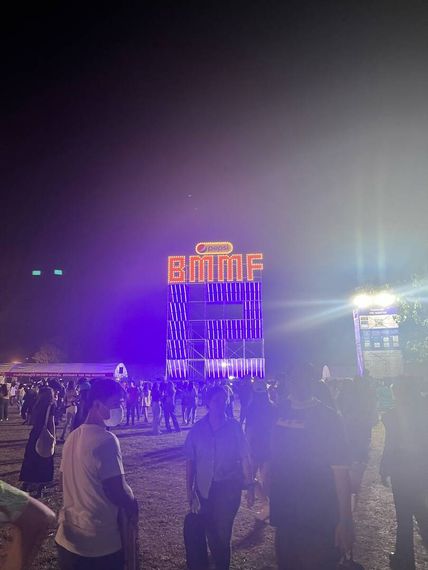 แชท หากิ๊ก  ที่อยู่  ปทุมธานี