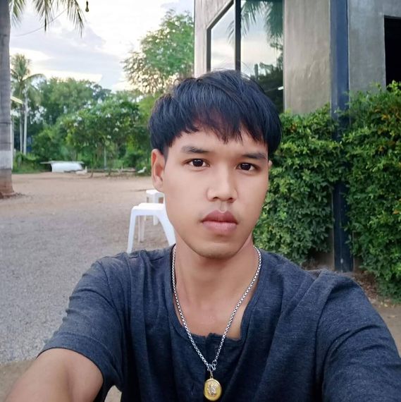 แชท หาเพื่อนคุย, โสด  ที่อยู่  ชลบุรี