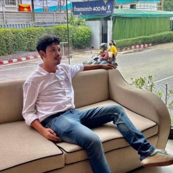แชท หาแฟน, หาเพื่อนคุย  ที่อยู่ กรุงเทพมหานคร