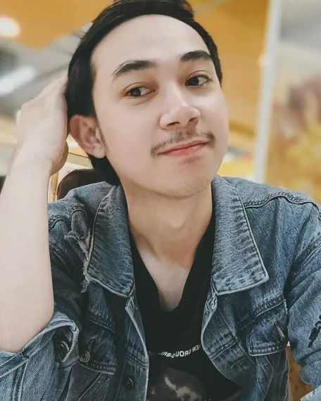 แชท หาเพื่อนคุย, หาเพื่อนเที่ยว 