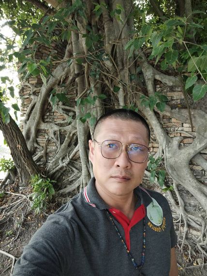 แชท หากิ๊ก 