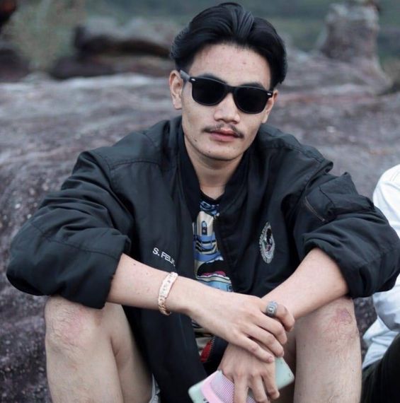แชท หากิ๊ก 