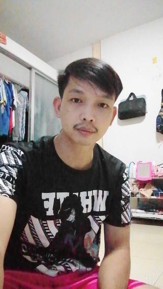 แชท หาเพื่อนคุย, โสด 